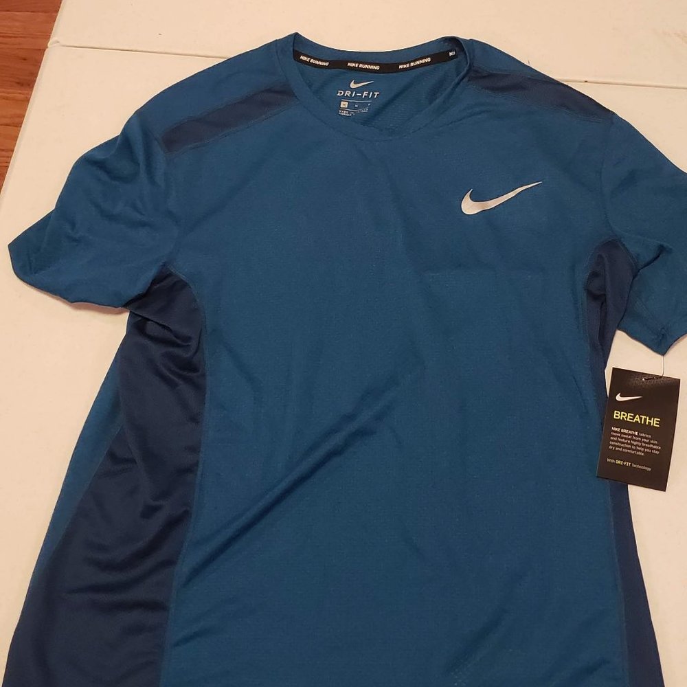 Nike men shirt dri-fit medium
